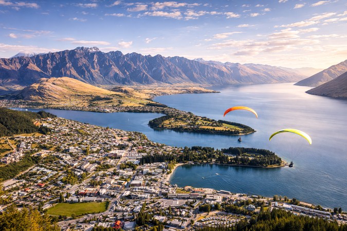 New Zealand North vs South Island Travel Guide
