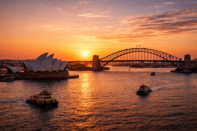 Sydney’s Harbor and Iconic Landmarks